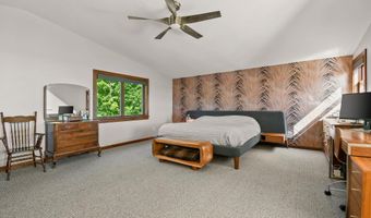 7040 Loy Rd, Arena, WI 53503