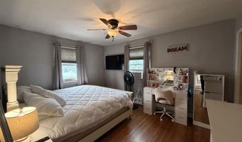 3072 Essex Rd, Allentown, PA 18103