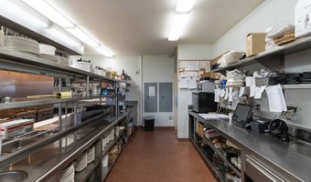 1695 BEACH LOOP Dr, Bandon, OR 97411