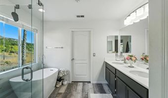 5058 Lake Circle Rd, Fallbrook, CA 92028