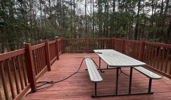 1943 Oakbluff Dr, Austell, GA 30106