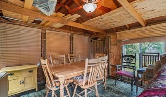 26 Thomas St, Charlestown, RI 02813