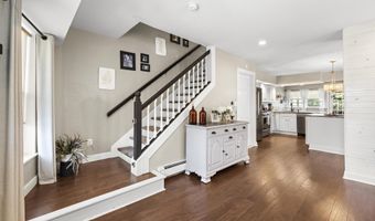 38 Leonard Ave, Atlantic Highlands, NJ 07716
