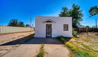 1403 A W Fox St, Carlsbad, NM 88220