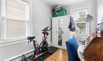 38 Vine St, East Providence, RI 02914