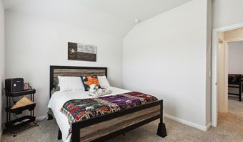 1097 Kingbird Ln, Alvarado, TX 76009