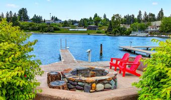 270 Bridge St Qc1-103, Bigfork, MT 59911