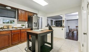 203 BROAD St, Belle Chasse, LA 70037
