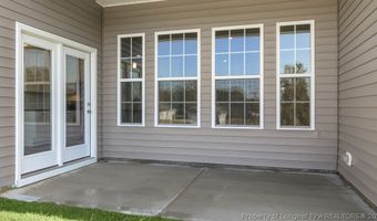 824 Fernwind Cir, Aberdeen, NC 28315