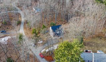 162 Lakeside Oaks Dr, Barrington, NH 03825