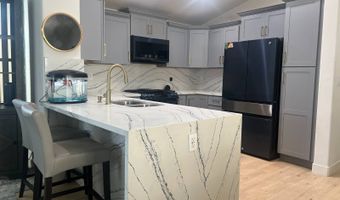 1241 N East St 159, Anaheim, CA 92805