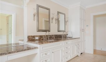 136 Adams Point Rd, Barrington, RI 02806