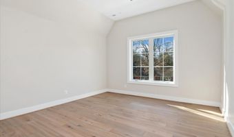 2929 N GREENCASTLE St, Arlington, VA 22207