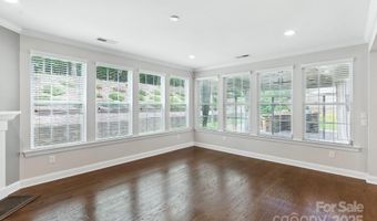11216 Preservation Ln, Charlotte, NC 28278
