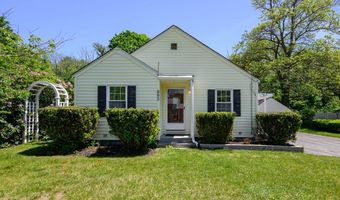 895 Hancock St, Abington, MA 02351
