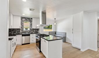 6706 NW 48th St, Bethany, OK 73008