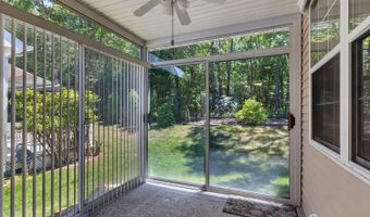 20 Valley Stream Pl, Barnegat, NJ 08005