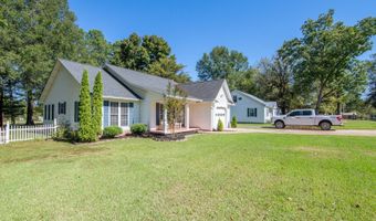 224 Willow Dr, Adamsville, TN 38310