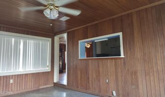 2363 Park Ave, Alford, FL 32420