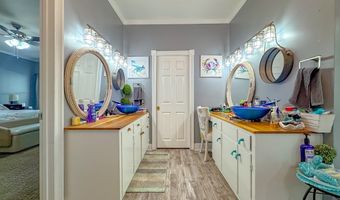 2107 Hughes St, Bainbridge, GA 39819