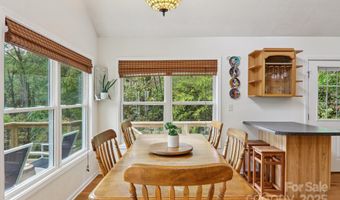 311 Jacks Knob Rd, Barnardsville, NC 28709