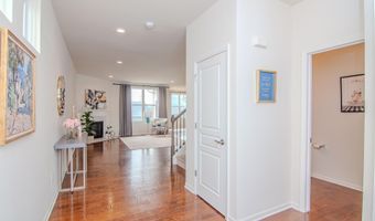 2888 Dillon Dr, Ann Arbor, MI 48105