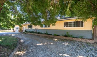 21169 Shelly Ln, Anderson, CA 96007