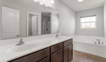 9308 Foudray Cir N, Avon, IN 46123