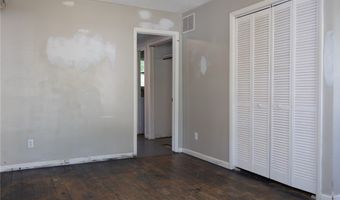 353 Gibbs Rd, Akron, OH 44312