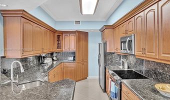 3255 NE 184th St 12406, Aventura, FL 33160