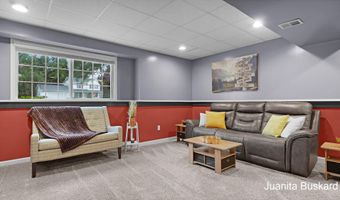 5559 Estate Rd, Allendale, MI 49401