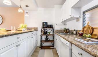 3020 Ala Napuaa Pl 202, Honolulu, HI 96818