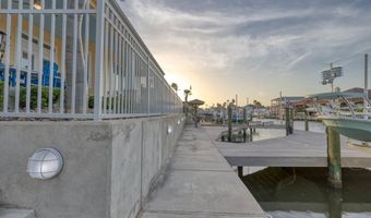 102 Angelfish Ct, Aransas Pass, TX 78336