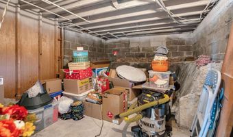 702 E 5th St, Auburn, IN 46706