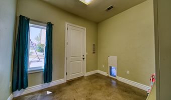 2112 Westridge Rd, Carlsbad, NM 88220