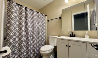 87 Village Dr, Barnegat, NJ 08005