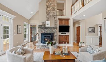 62 Dupaw Gould Rd, Brookline, NH 03033