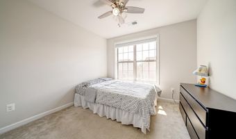 22489 NAUGATUCK Sq, Ashburn, VA 20148