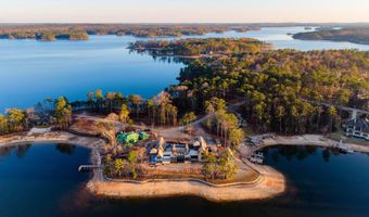 115 Luanne's Pt, Alexander City, AL 35010