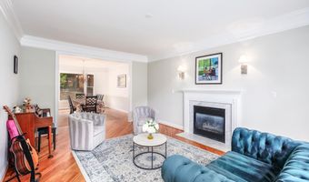9304 WILDOAK Dr, Bethesda, MD 20814