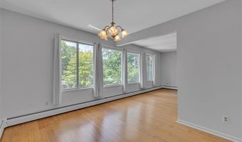 1558 1560 W Jones Dr SW, Ann Arbor, MI 48105