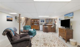 115 Beverly Rd, East Providence, RI 02915
