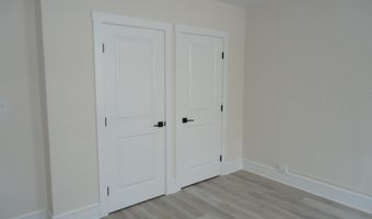 2807 CLIFTON Ave, Baltimore, MD 21216