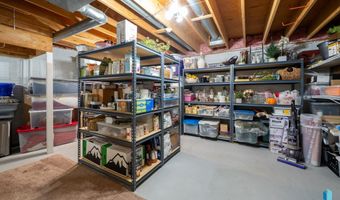 48156 268th St, Brandon, SD 57005