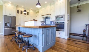 2405 NW 16th Ave, Aberdeen, SD 57401