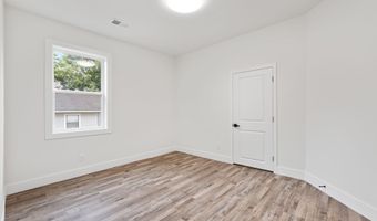 8172 9th St, Boiling Springs, SC 29316