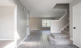 2924 Coles Creek Ln, Indianapolis, IN 46217