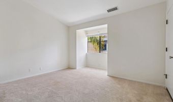 811 Kalpati Crk B, Carlsbad, CA 92008