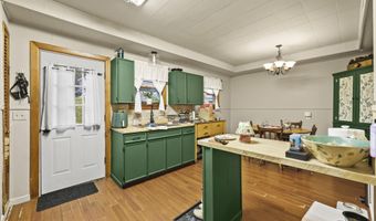 19-21 2nd St, Adams, MA 01220