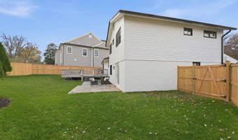 9803 DE PAUL Dr, Bethesda, MD 20817